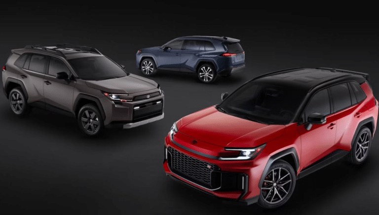 Nouveau Toyota RAV4 2026 : 3 versions, 3 ambiances… et un modèle GR Sport qui surprend tout le monde