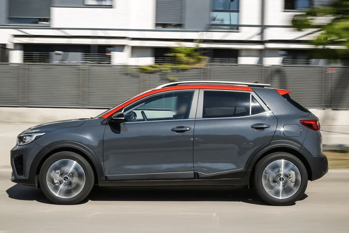 Kia Stonic 2025 vue de profil