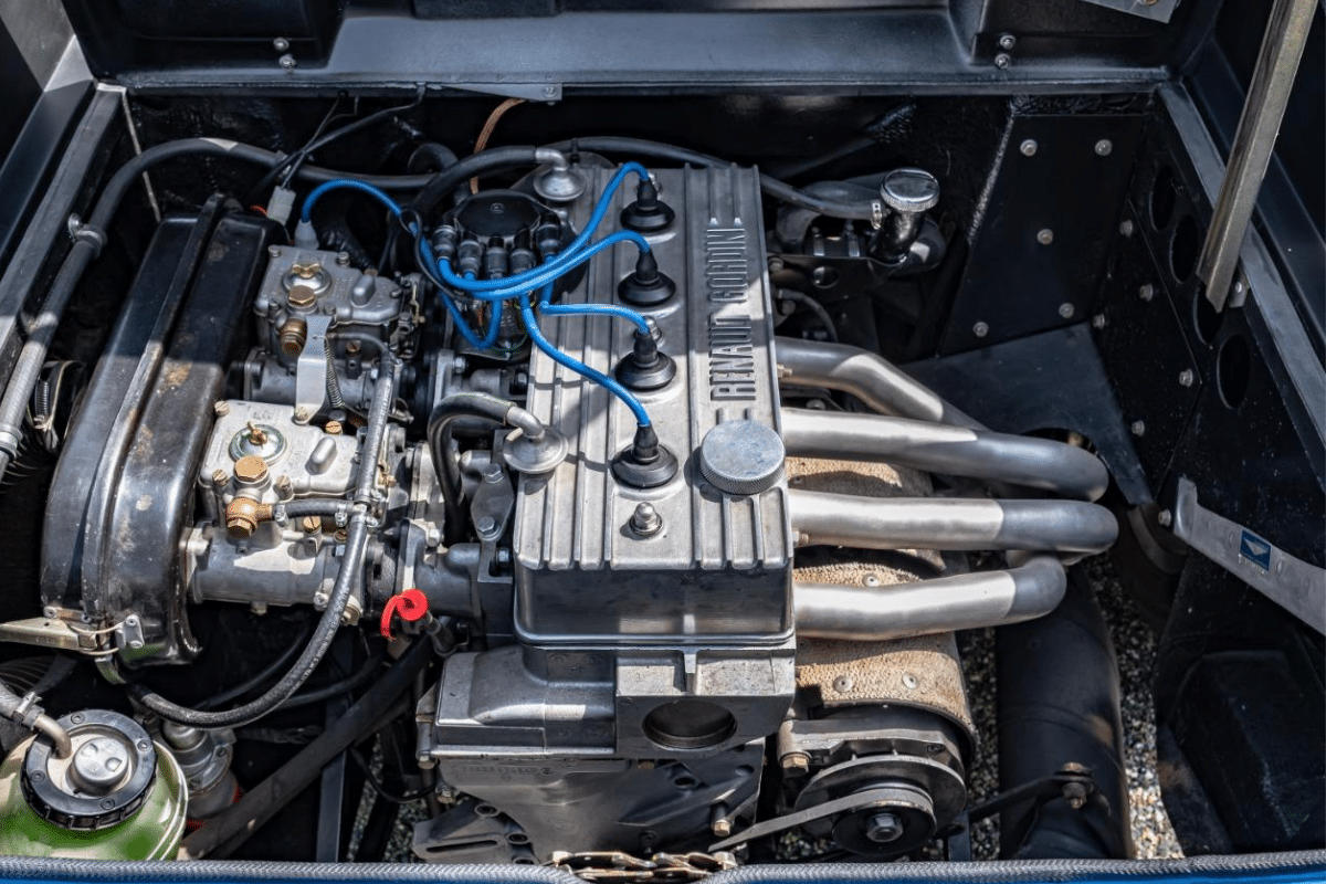 ALPINE RENAULT A310 - 1971 vue du moteur