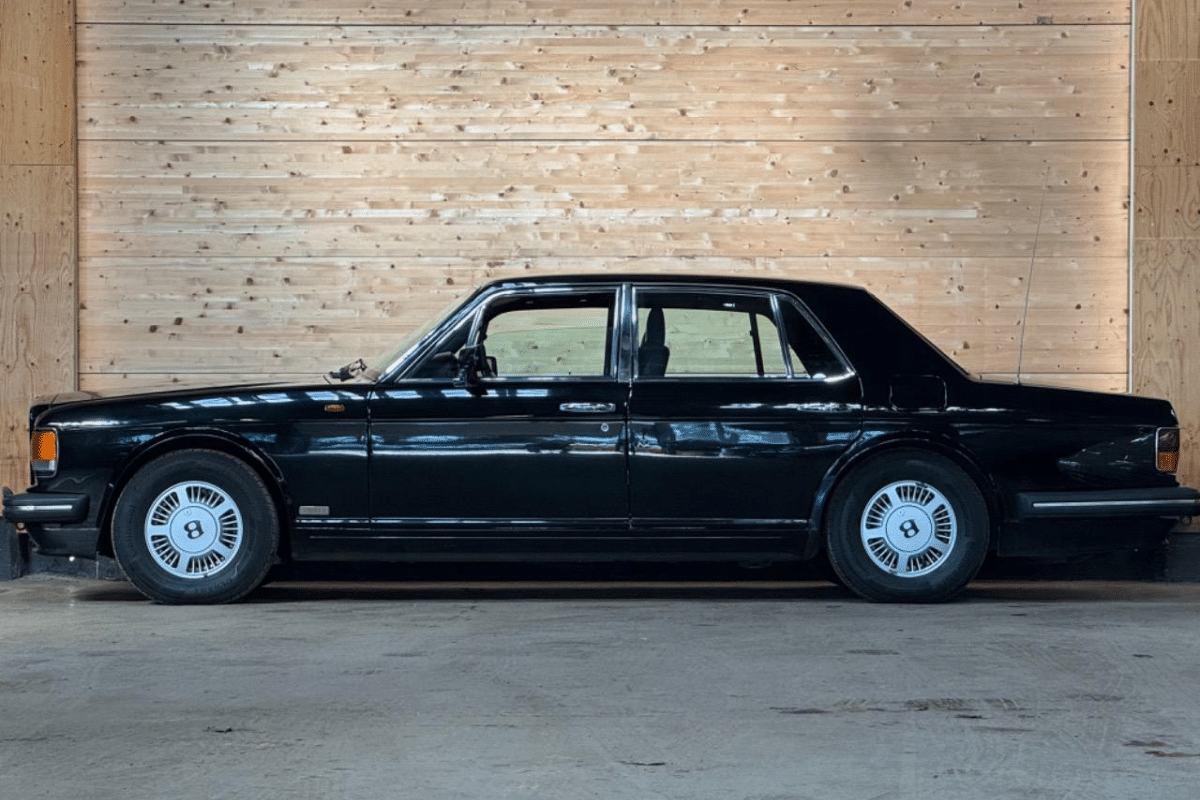 BENTLEY Turbo R - 1995 vue de profil