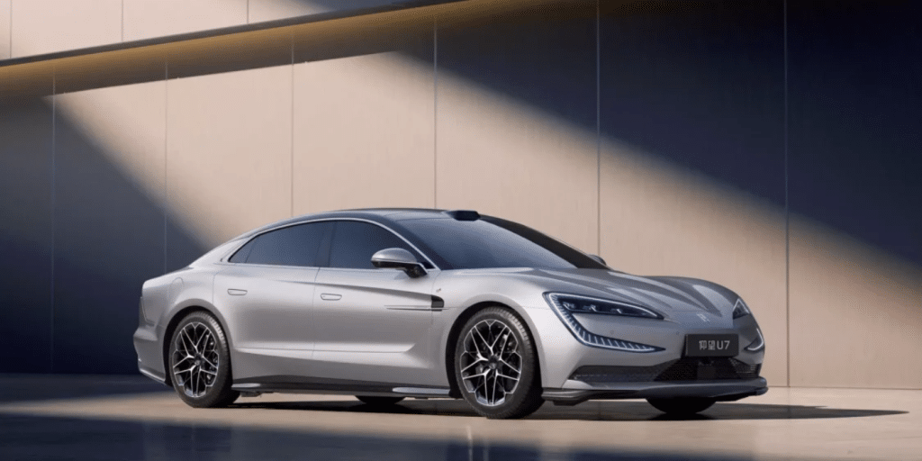 BYD innove avec un moteur hybride inédit qui sur le papier fait trembler les références allemandes