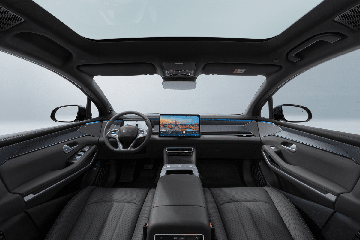 BYD Atto 8 design intérieur