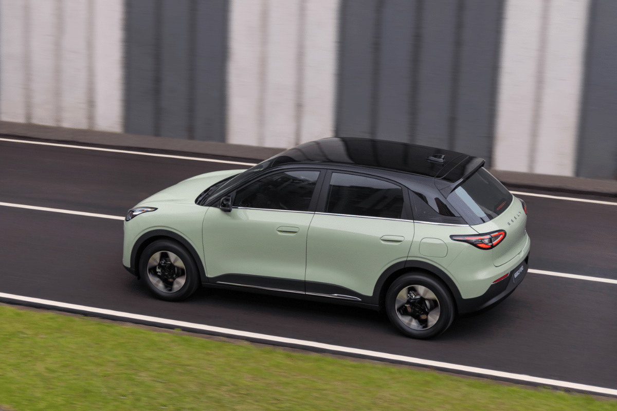 Geely EX2 vue arrière