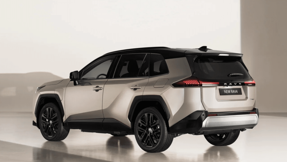 © Toyota