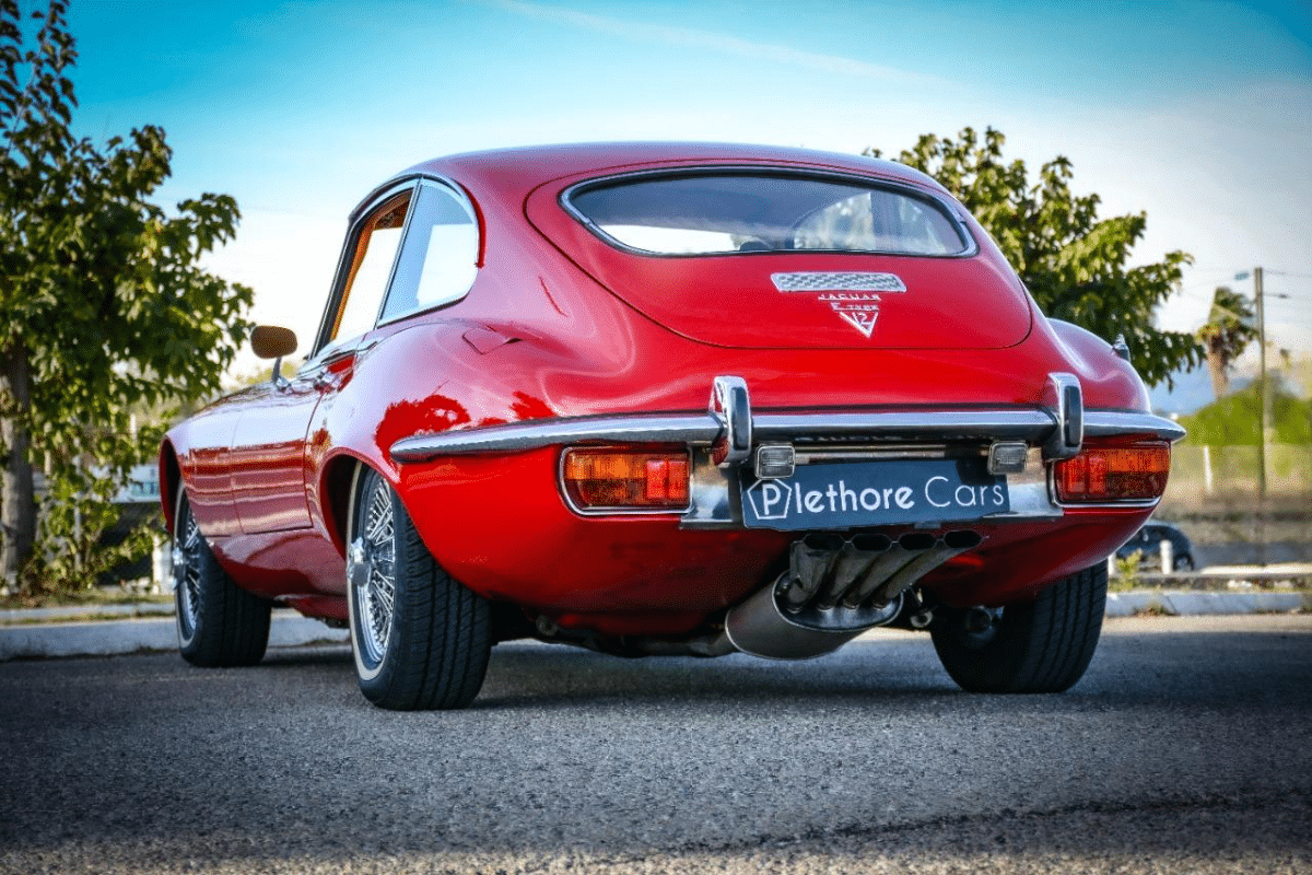 JAGUAR Type E Serie 3 V12 5.3L - 1973 vue derrière