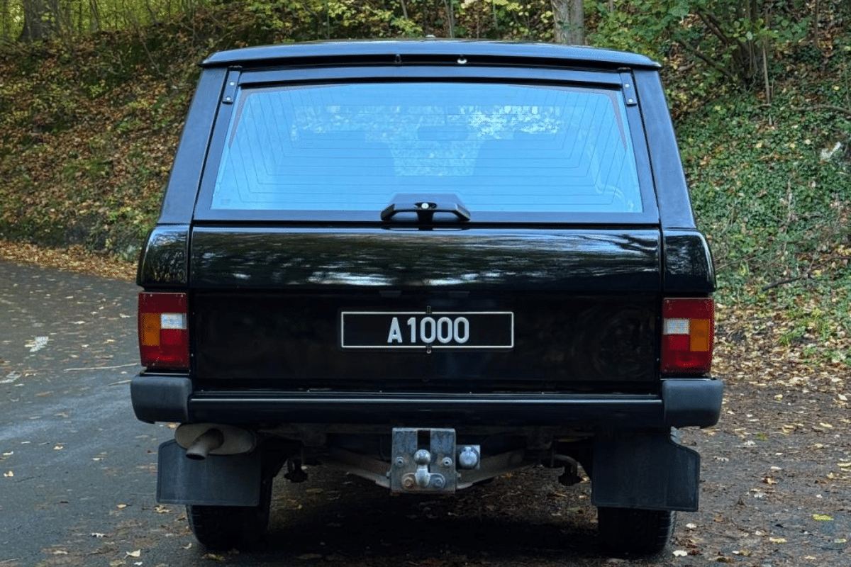 LAND ROVER Range Rover Classic V8 3.9 BVA - 1991 vue de derrière