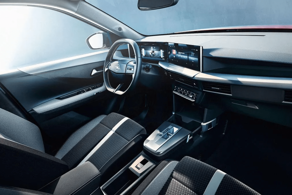 Opel Frontera design intérieur