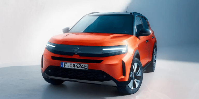 Moins de 23 400 € pour un SUV 7 places hybride-auto : cette Opel casse les codes des compacts familiaux