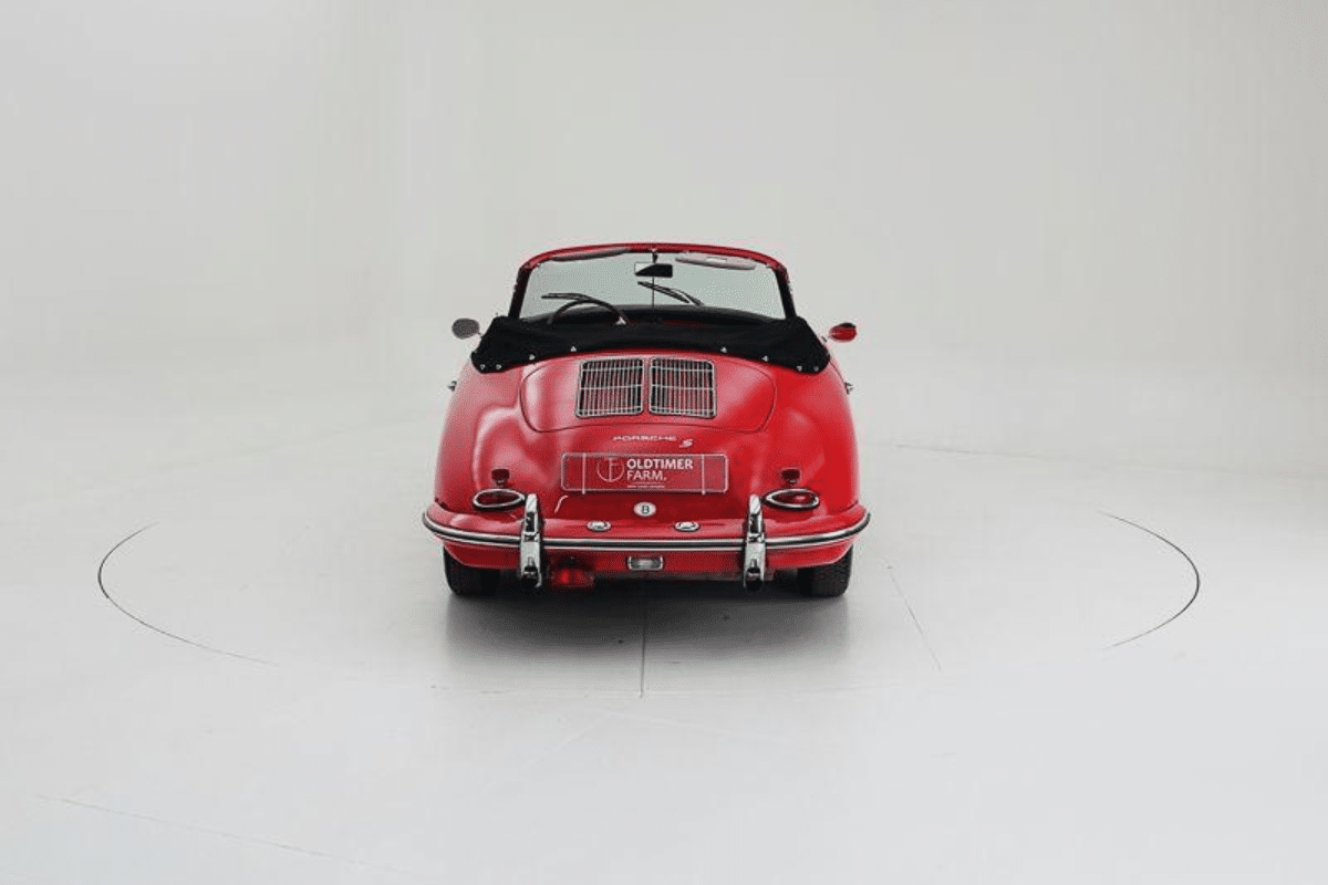PORSCHE 356 BT6 Super Cabriolet - 1963 vue de derrière