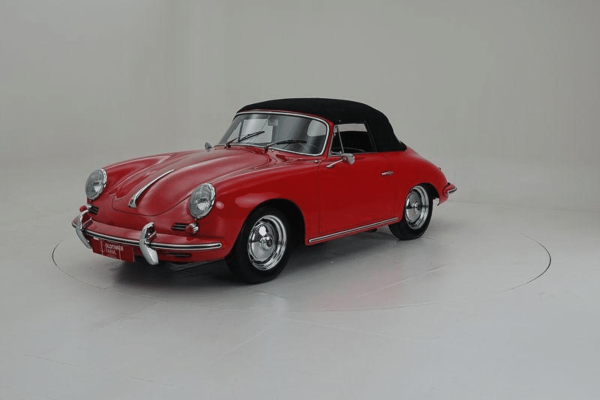 PORSCHE 356 BT6 Super Cabriolet - 1963 vue de face