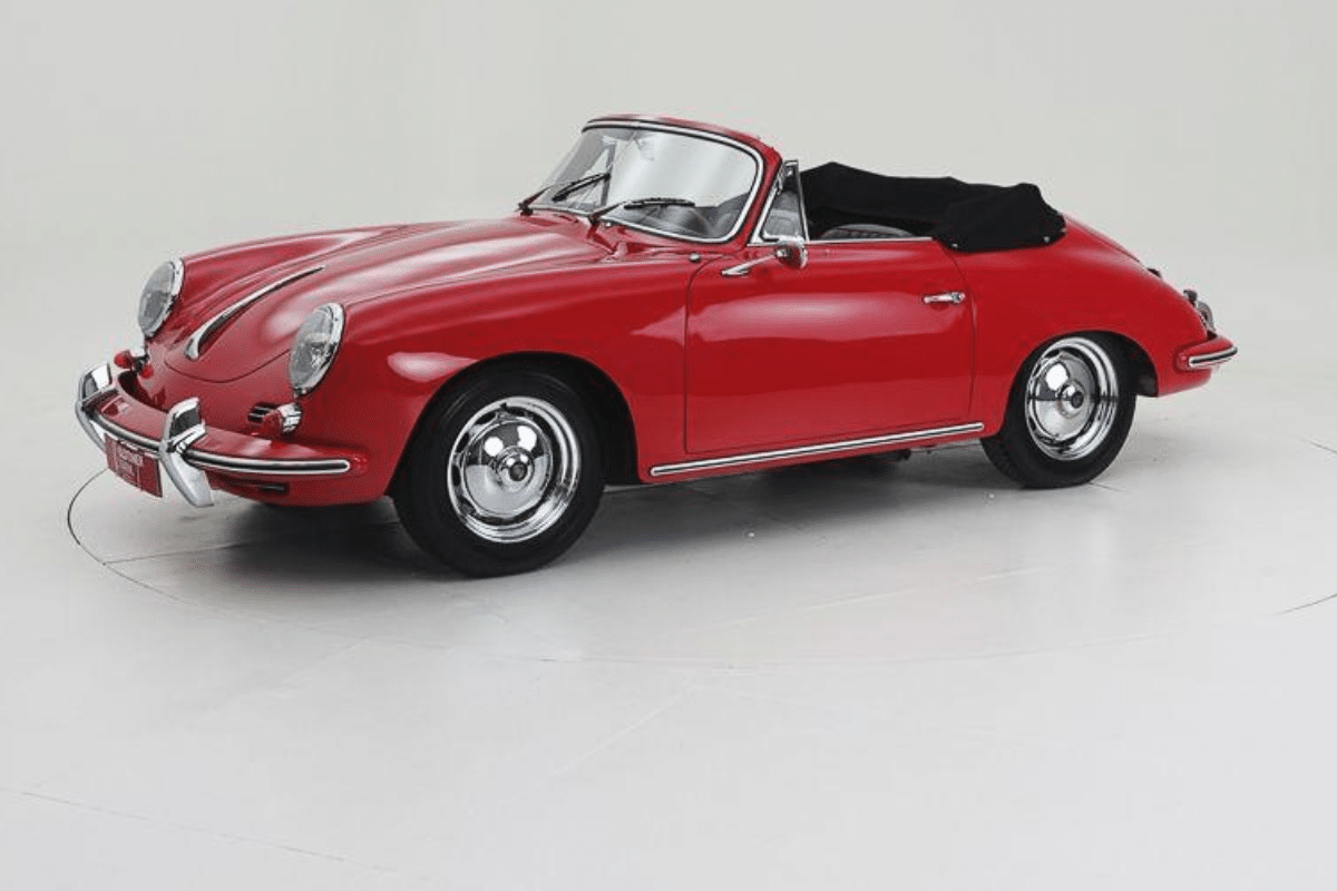 PORSCHE 356 BT6 Super Cabriolet - 1963 vue de profil