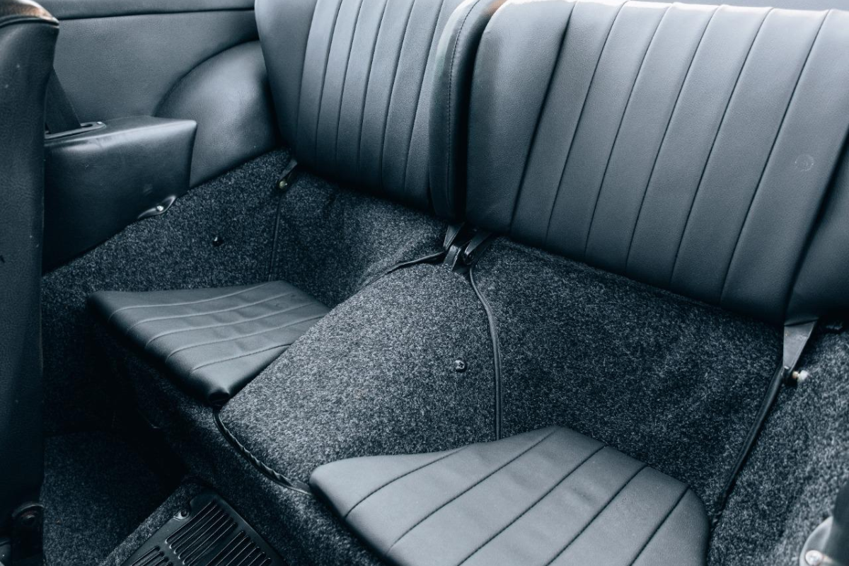 PORSCHE 911 911 S - 1972 vue interieure
