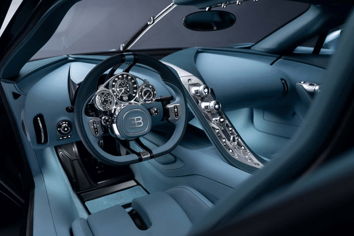 Bugatti Tourbillon design intérieur
