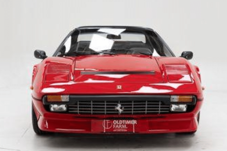 Carrosserie d&rsquo;origine, peinture Rosso Corsa et intérieur d&rsquo;origine  : cette Ferrari 308 GTSi QV est à vendre