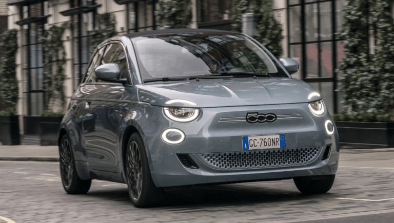 Fiat prépare une mini électrique low-cost pour concurrencer la future Renault 5, voici ce que l&rsquo;on sait déjà