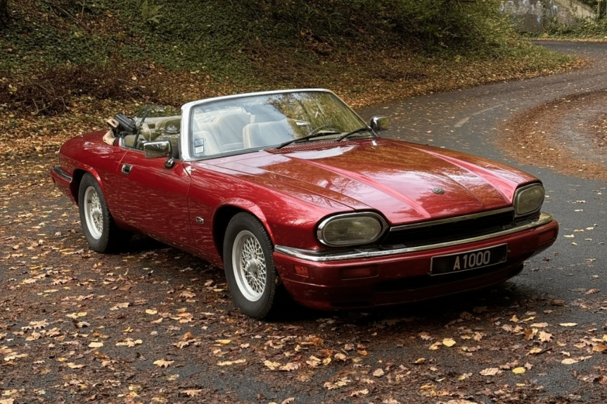 JAGUAR XJS Cabriolet 4.0 - 1993 vue de face