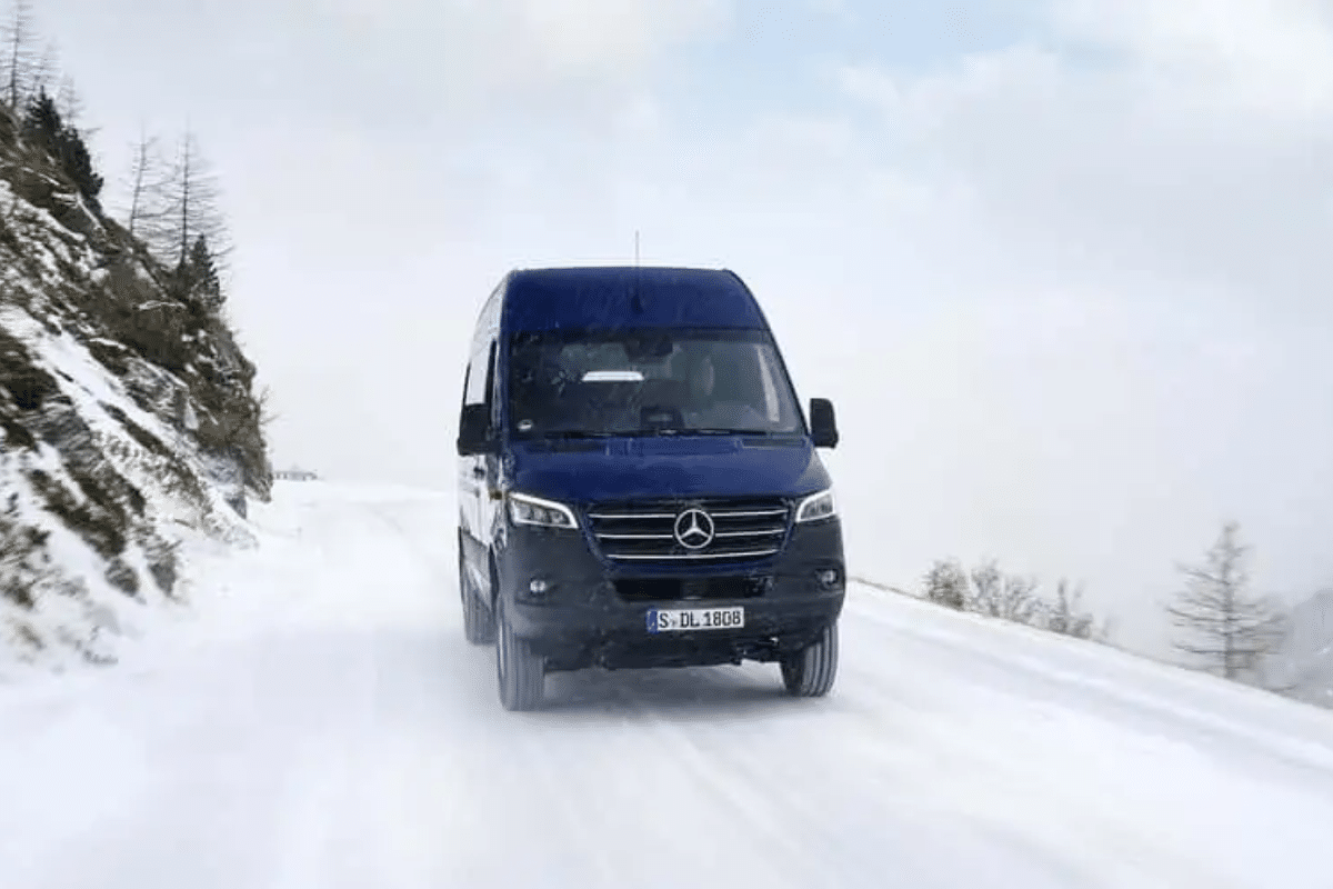 Mercedes Sprinter 4x4 vue de face