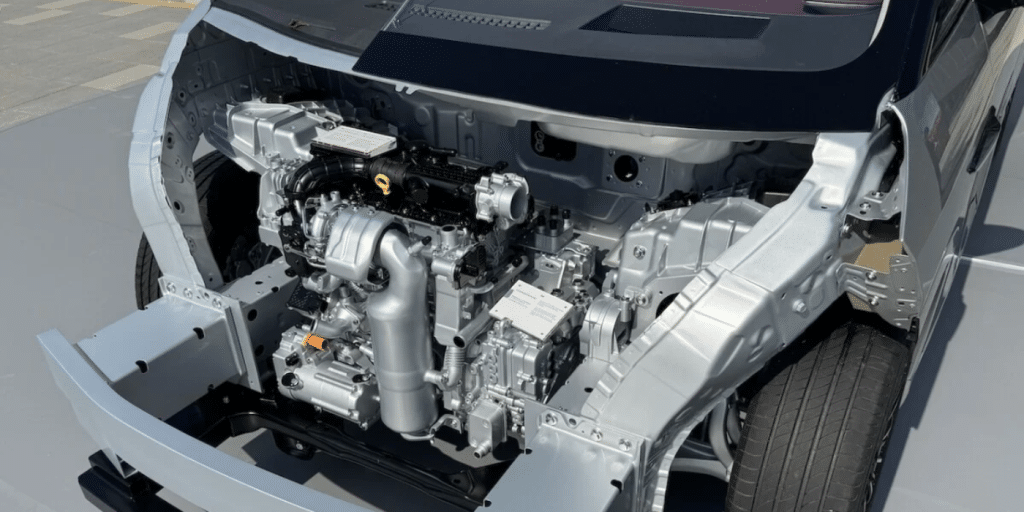 Ce moteur bat un record mondial de rendement et il ne vient pas de Toyota ou BYD mais d'un autre constructeur