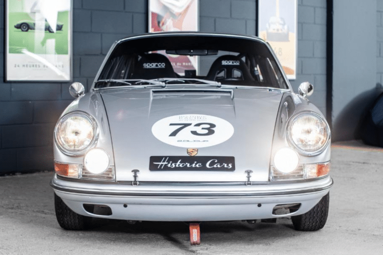 Numéro de châssis 302909, arceau soudé et mécanique préparée par RUGEN : cette Porsche 911 de 1965 est à vendre