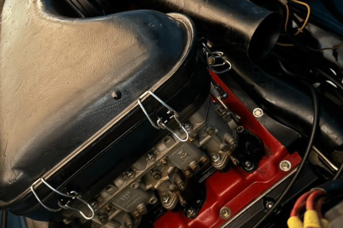 PORSCHE 914 914 6 2,4T - 1975 vue du moteur
