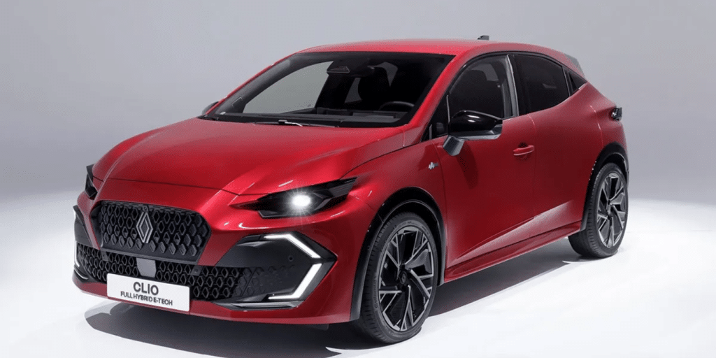 3,9 l/100 km : cette Renault hybride s'impose comme la rivale surprise de la Corolla