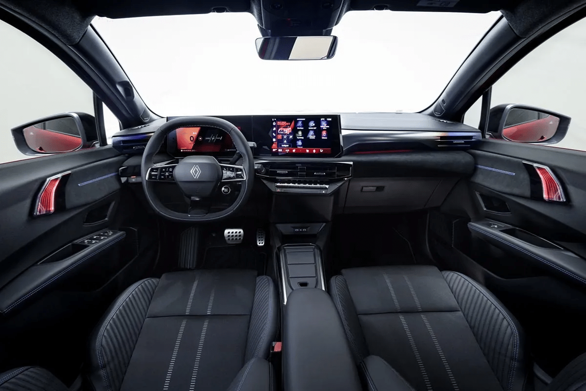 Renault Clio E-Tech 160 design intérieur