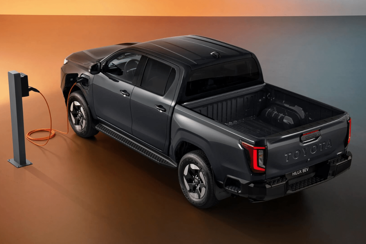 Toyota Hilux électrique design extérieur