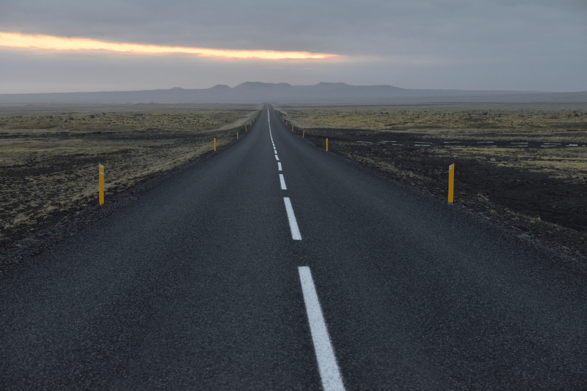 240 kilomètres de ligne droite