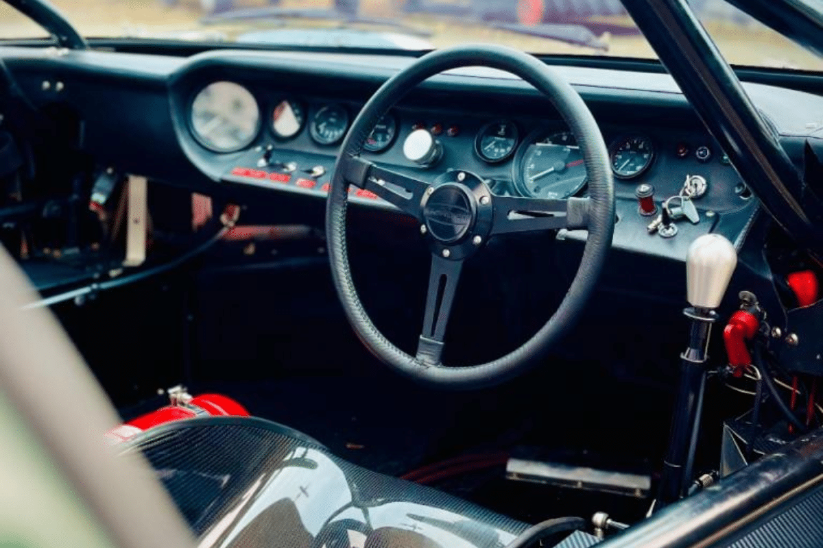 FORD GT40 GTD - 1989 vue du volant