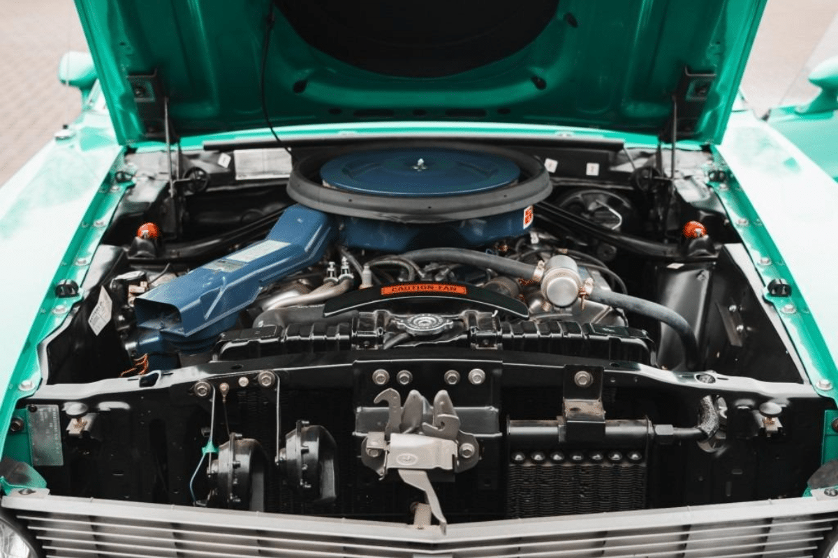 FORD Mustang Boss 429 Grabber - 1970 vue du moteur