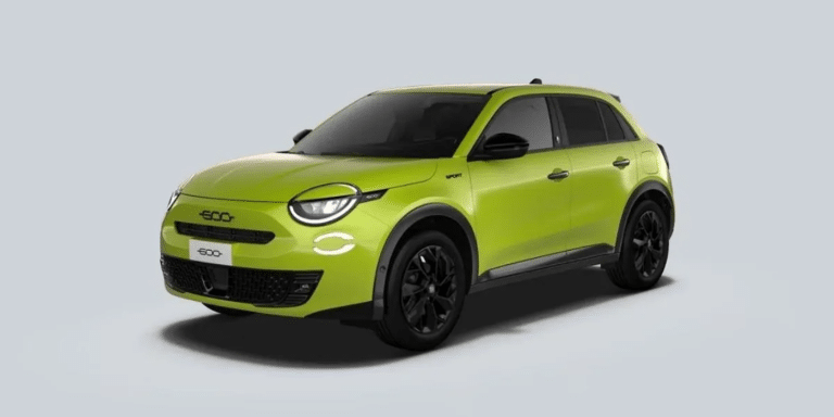 Design musclé, finition soignée et version électrique : cette Fiat Sport vise juste en 2026