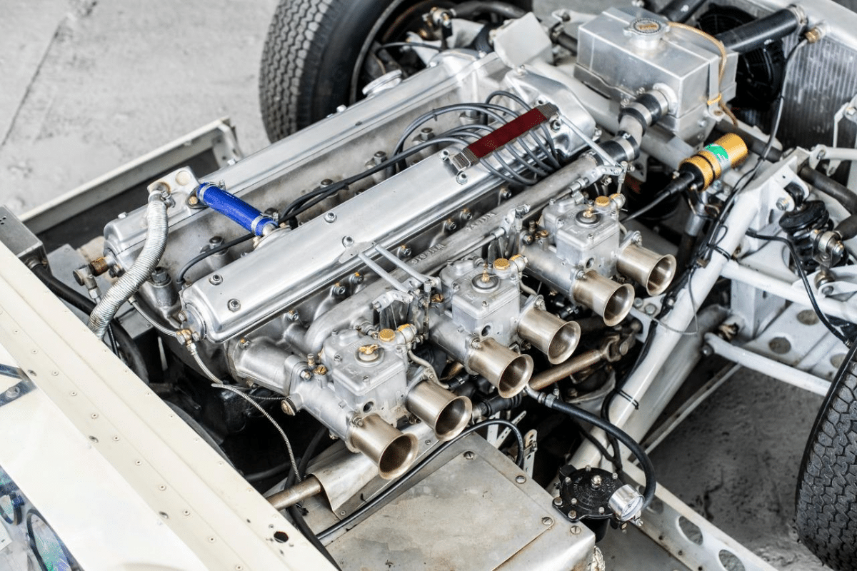 LISTER JAGUAR KNOBBLY - 1959 vue du moteur