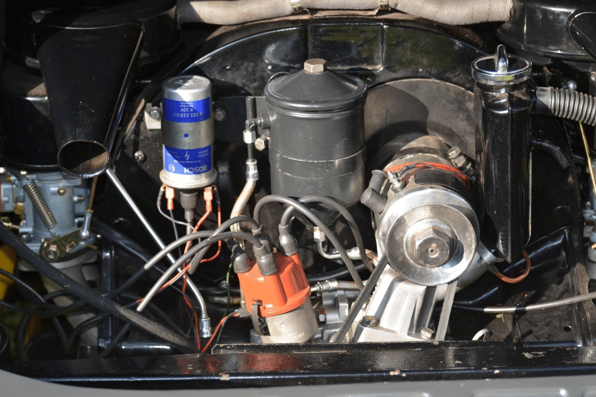 PORSCHE 912 Coupé - 1968 vue du moteur