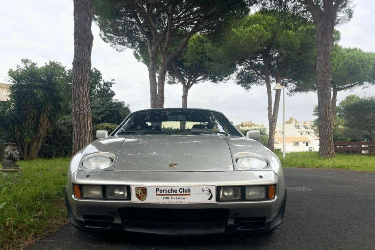 Moteur V8 de 4,7L, kilométrage de 258 000 km et état concours : cette Porsche 928 S de 1981 est à vendre