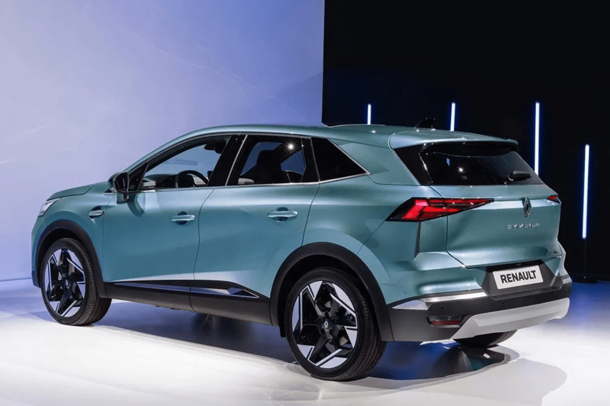 Renault Symbioz Full Hybrid E-Tech 160 vue arrière
