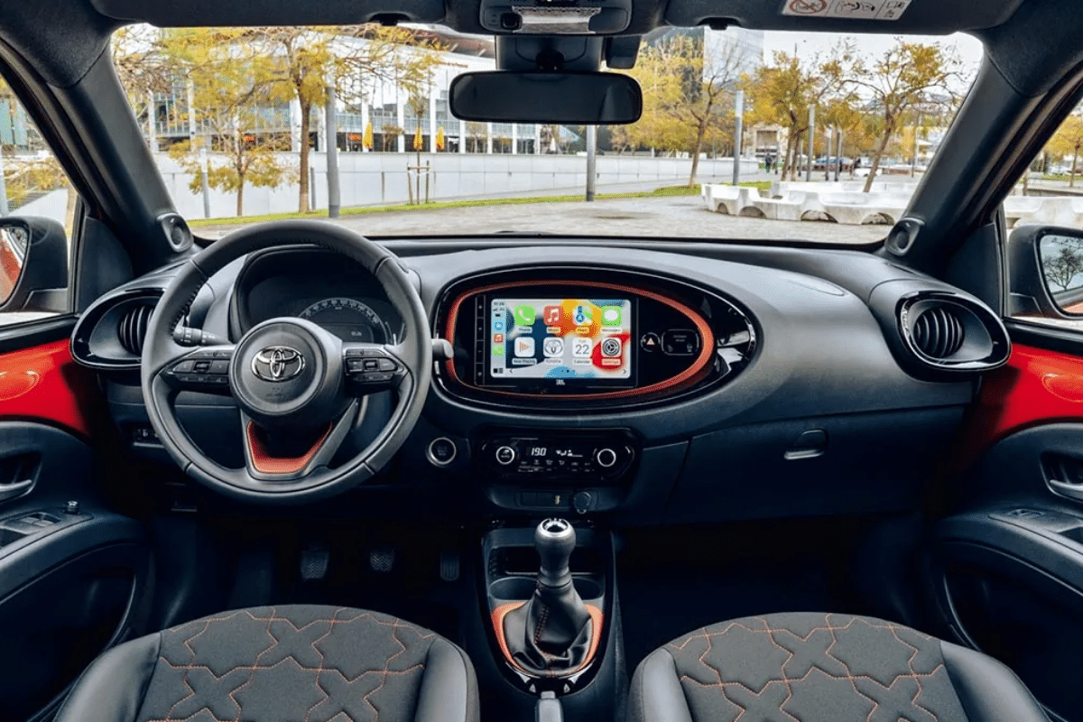 Toyota Aygo X Cross Hybrid design intérieur