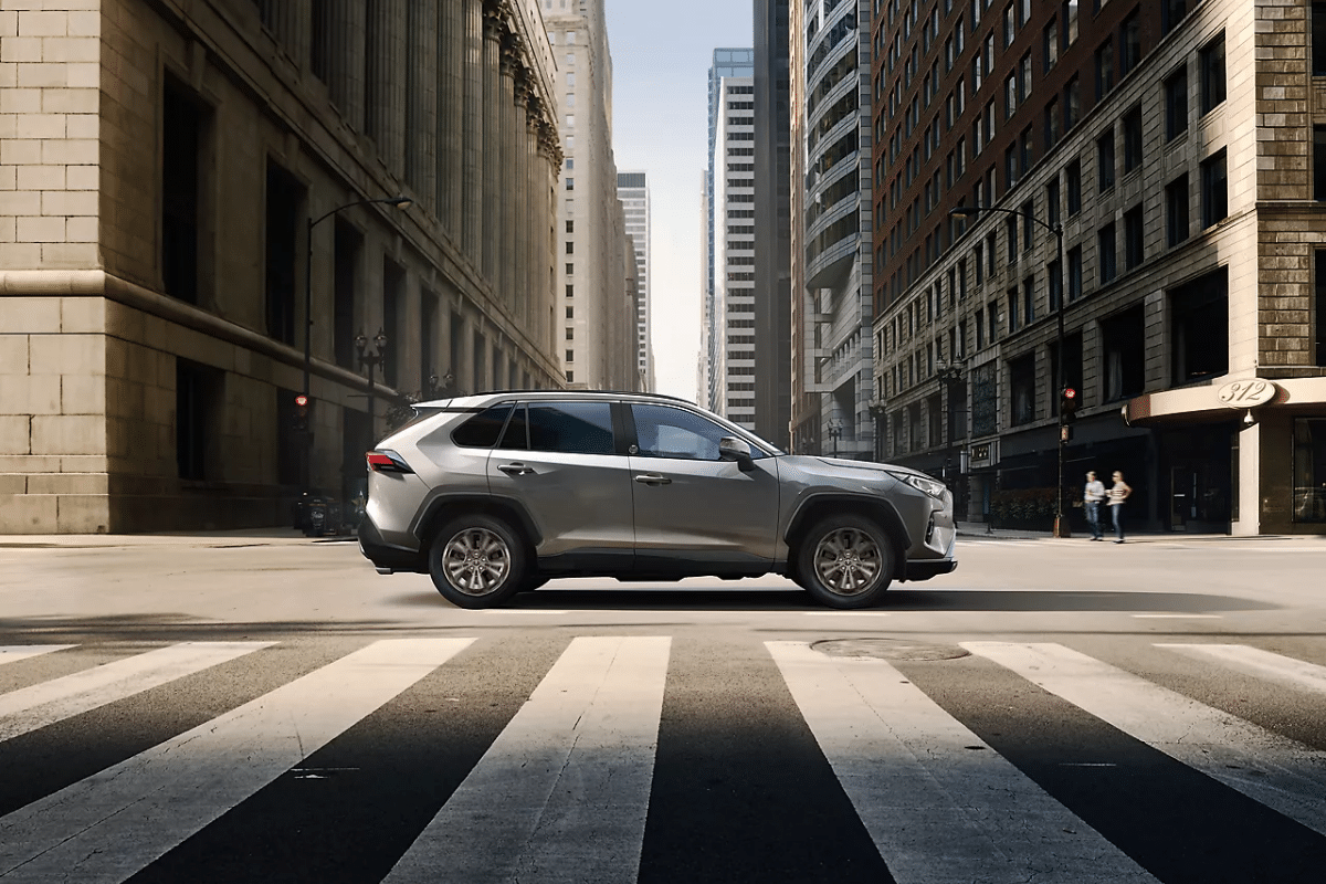 Toyota RAV4 vu de profil
