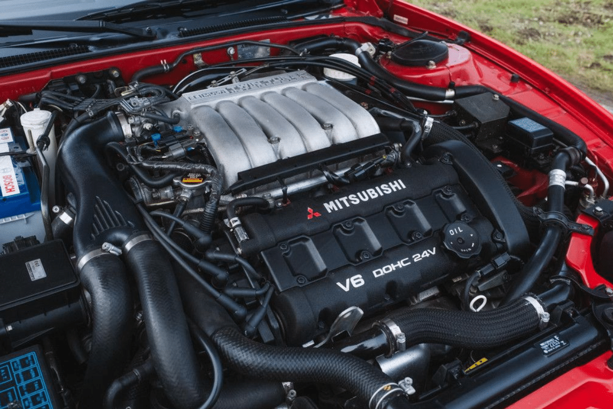 1992 Mitsubishi 3000 GT 3.0 V6 6900 km New con vue du moteur
