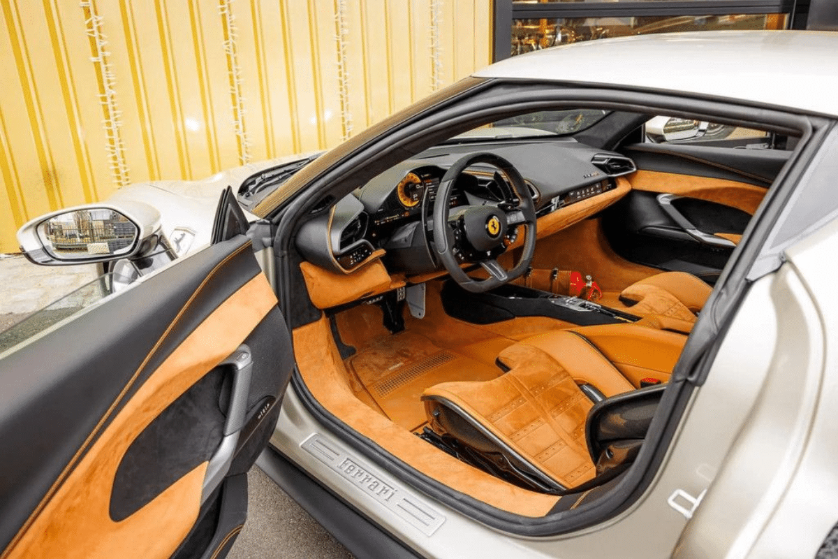 2023 Ferrari 296 GTB Incl. BTW incl. BPM Daytona vue intérieure
