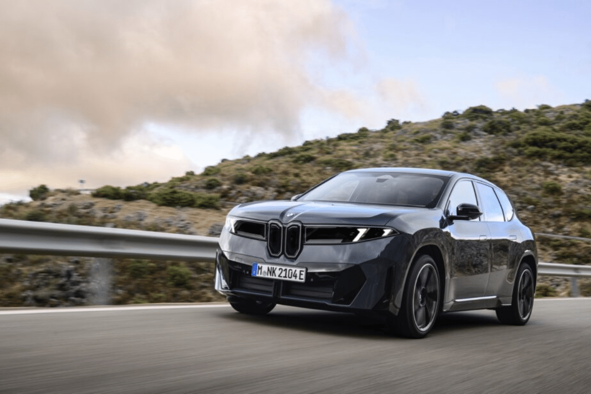 BMW iX3