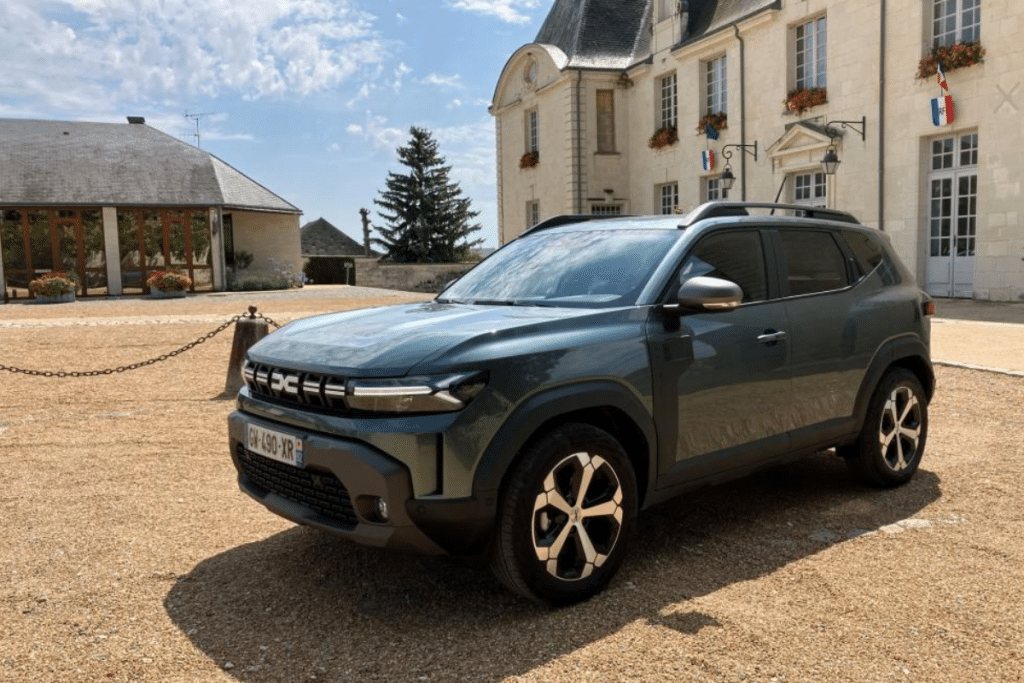 Nouveau Dacia Duster Eco-G 120 : plus puissant, 1 380 km d’autonomie et toujours sous les 20 000 €