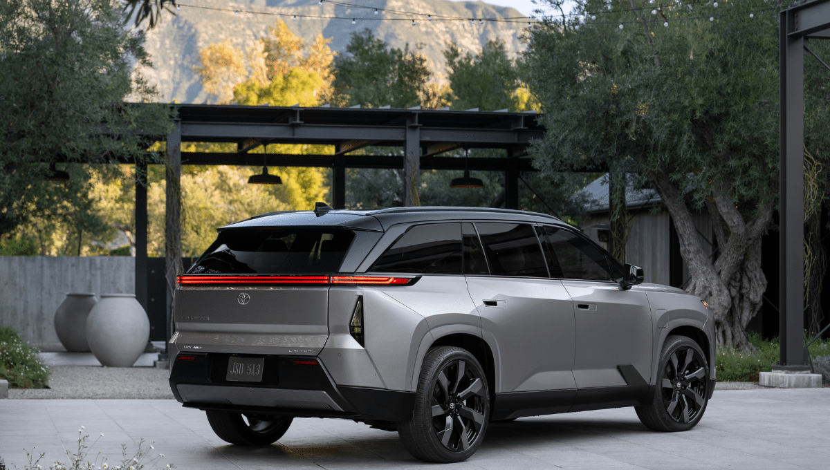 Toyota Highlander 2027