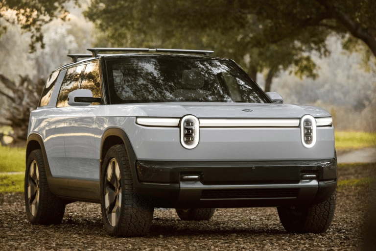 On pensait que l’autonomie se jouait dans la batterie, mais Rivian prouve le contraire