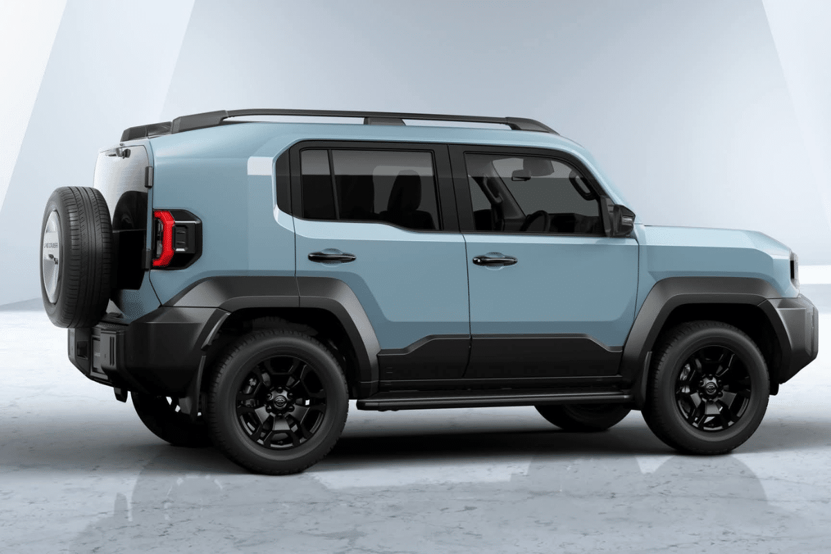 Toyota Land Cruiser vu de profil