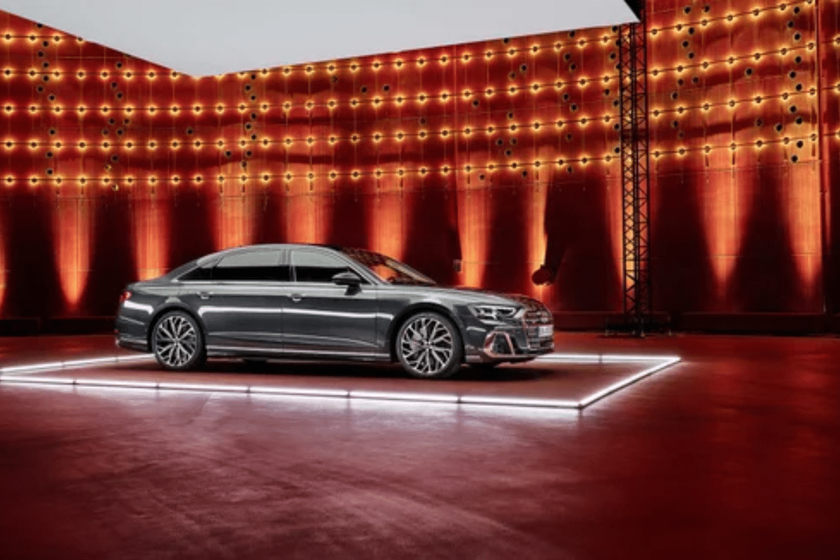 Audi A8 vu de profil