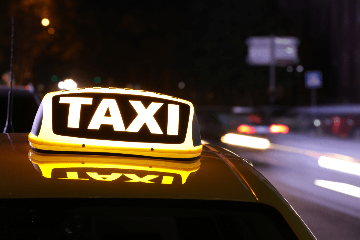 Taxi