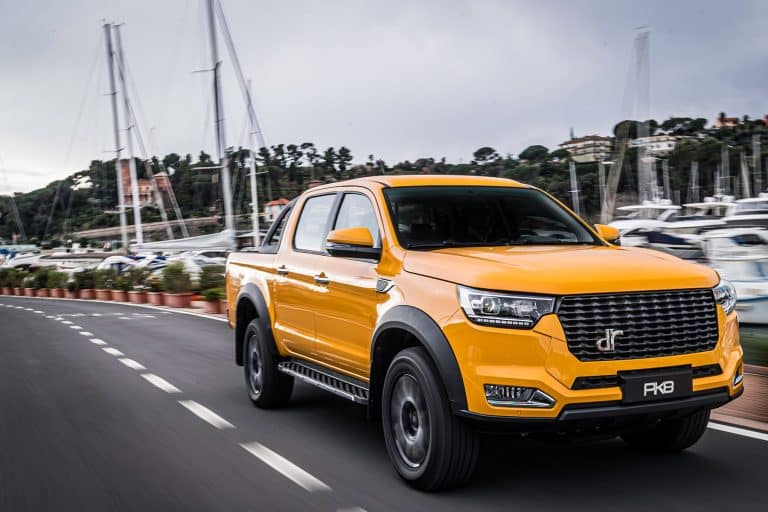 Alors que les pick-up deviennent hors de prix, ce 4×4 diesel promet 20 000 € d’écart face à Toyota