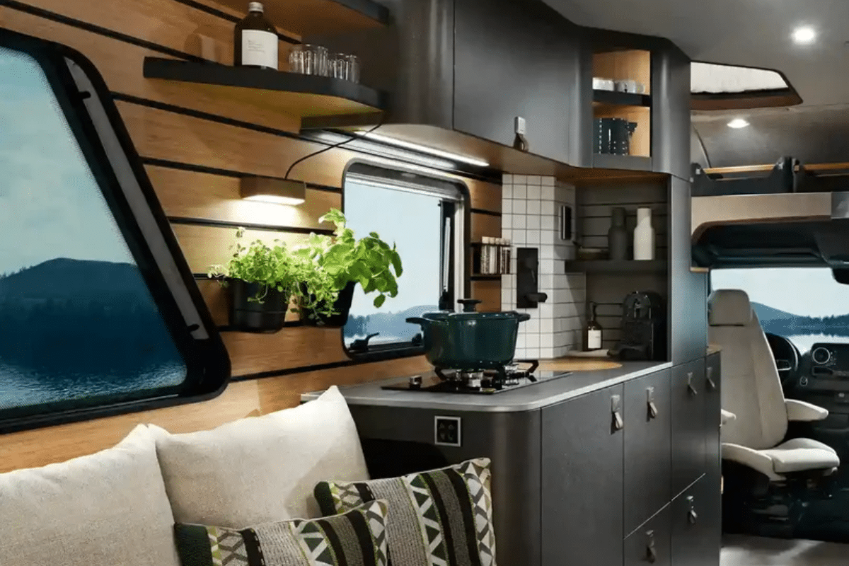 Hymer Venture S 4x4 cuisine