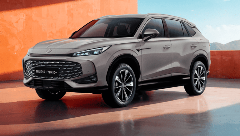 Un grand SUV hybride rechargeable arrive chez MG : le MGS9 vise les Peugeot 5008 et Škoda Kodiaq