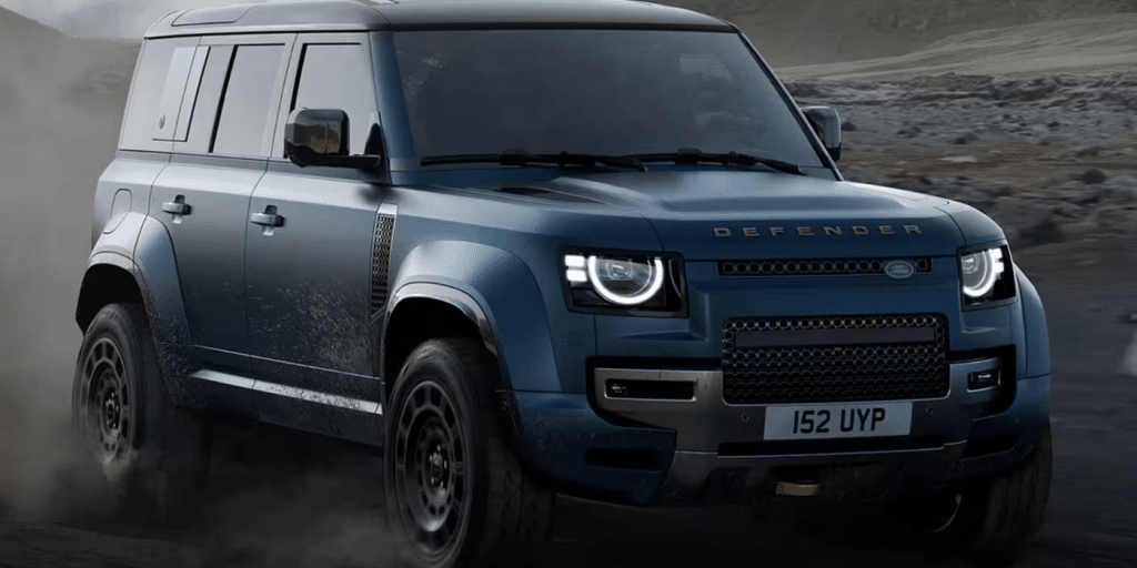 Land Rover prépare un mini Defender pour 2027 : ce 4×4 plus compact pourrait devenir l’entrée la plus désirable de la gamme